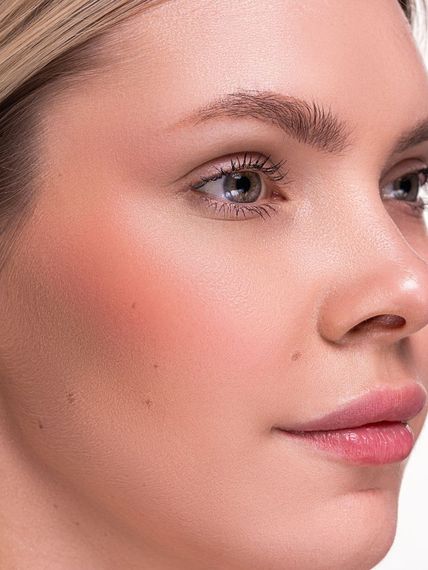 Кремові рум'яна ZOLA Cream Blush - Nude Camellia (2.4 g) | Зображення 7