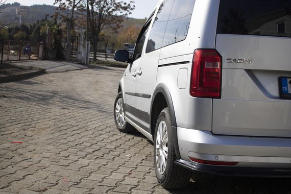 Комплект молдингів і розширювачів арок 1 двері, коротка база для Volkswagen Caddy 2015-2020 рр | Зображення 6