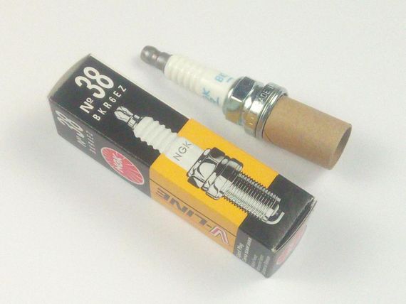 Свічка запалювання NGK V-Line 38 (BKR6EZ) DACIA Ціна за шт. | Зображення 1