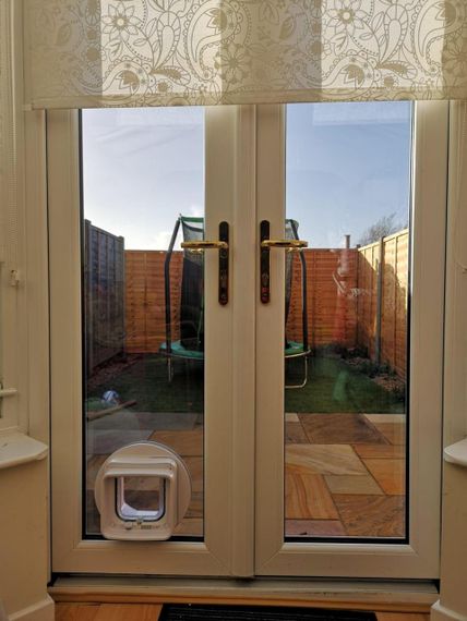 SureFlap смарт мікрочипні розумні дверцята для котів з WiFi RFID-мітки мобільне керування вуличні міжкімнатні | Зображення 7