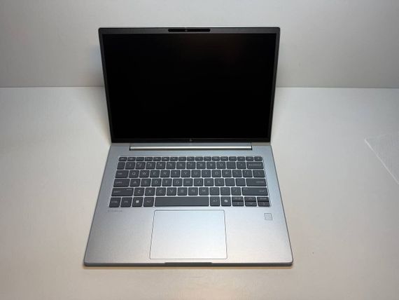 Ноутбук Б-клас HP EliteBook 6 G1a 14 / 14" (1920x1200) IPS / AMD Ryzen 5 Pro 230 (6 (12) ядер по 3.5 - 4.9 GHz) / 16 GB DDR5 / 256 GB SSD / AMD Radeon 760M Graphics / WebCam | Зображення 2