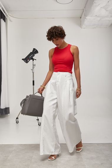 Приталена однотонна майка в рубчик - червоний цвет, ONE SIZE (є розміри) | Зображення 2