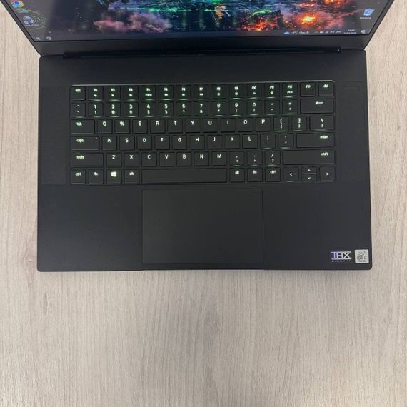 Ігровий ноутбук Razer Blade 15 RZ09-0367 / 15,6" (1920x1080) IPS / Intel Core i7-10875H (8 (16) ядер по 2,3 - 5,1 ГГц) / 16 ГБ DDR4 / 512 ГБ SSD NVMe / nVidia GeForce RTX 3080, 16 ГБ GDDR6, 256-біт / WebCam б/в | Зображення 3