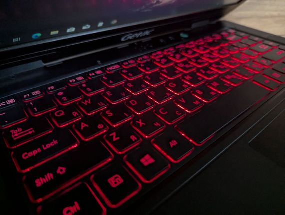 Захищений ноутбук Getac S410 / 14" (1920x1080) IPS Touch / Intel Core i7-6600U (2 (4) ядра по 2.6 - 3.4 GHz) / 8 GB DDR4 / 250 GB SSD / nVidia GeForce GTX 950M, 2 GB GDDR5, 128-bit / Windows 10 б/в + Подарунок Бездротова миша / USB | Зображення 5