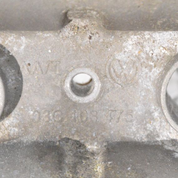 Кришка головки блоку циліндрів 1.6 FSI Volkswagen Golf V Клапанна кришка Фольксваген Гольф 5 03C103475AA | Зображення 5