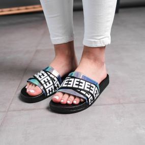 Женские шлепки Fashion Fefe 1763 39 размер 245 см Черный