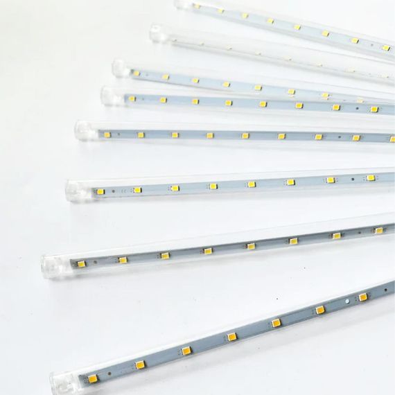 Гирлянда Сосульки от сети, 3м х 50 см, 8 сосулек, Белый / Светодиодная гирлянда Метеоритный дождь | Зображення 6