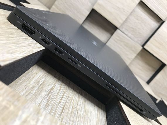 Ультрабук Б-класс Dell Latitude 7310 / 13.3" (1920x1080) IPS Touch / Intel Core i7-10610U (4 (8) ядра по 1.8 - 4.9 GHz) / 16 GB DDR4 / 240 GB SSD M.2 / Intel UHD Graphics / WebCam / USB 3.2 / HDMI / Windows 10 б/у | Зображення 4