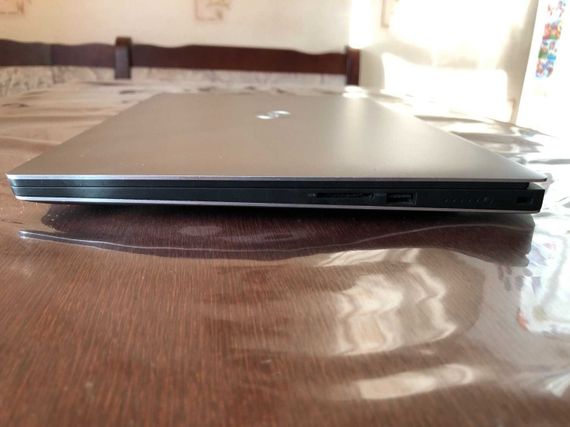 Мобільна робоча станція Dell Precision 5510 / 15.6" (1920x1080) IPS / Intel Xeon E3-1505M v5 (4 (8) ядра по 2.8 - 3.7 GHz) / 16 GB DDR4 / 256 GB SSD / nVidia Quadro M1000M, 2 GB GDDR5, 128-bit / WebCam б/в | Зображення 5