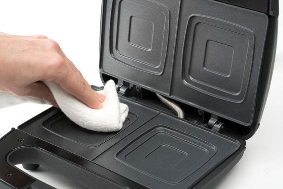 Бутербродниця BLACK+DECKER BXSA753E | Зображення 4
