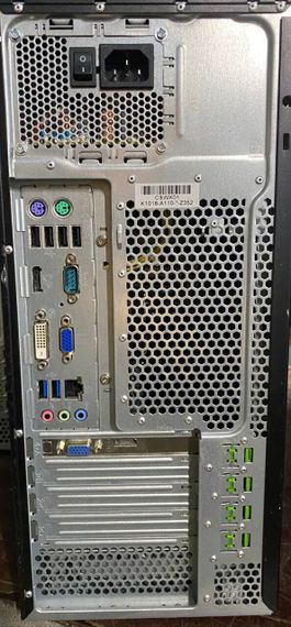 Комп'ютер Fujitsu Esprimo P720 E90 Tower / Intel Core i7-4790 (4 (8) ядра по 3,6 - 4,0 ГГц) / 16 ГБ DDR3 / 256 ГБ SSD / AMD Radeon R7 240, 2 ГБ GDDR3, 64-біт / DVD-ROM б/в | Зображення 3