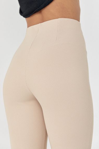 Женские лосины из эластичного трикотажа с разрезами - бежевый цвет, S (есть размеры) | Зображення 3