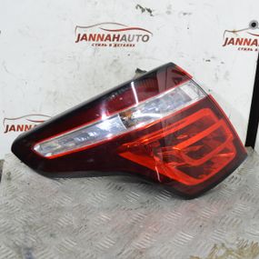 Ліхтар задній лівий Citroen C4 Picasso 2010-2013 рестайл Фара стоп задня ліва Сітроен ц4 Пікассо 9673164880