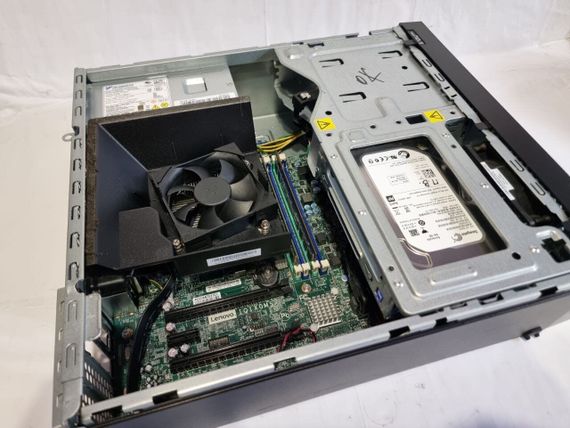 ПК Lenovo ThinkStation P310 SFF / Intel Core i3-6100 (2 (4) ядра по 3.7 GHz) / 8 GB DDR4 / 500 GB HDD / Intel HD Graphics 530 б/в | Зображення 4
