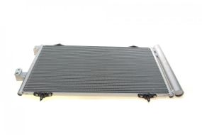 Радиатор кондиционера Citroen C5 Peugeot 407 508 2.0 HDi 08- 09005274