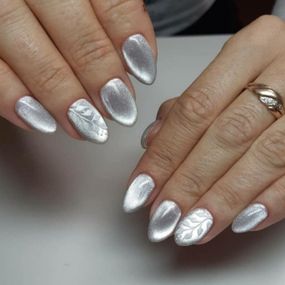 Гель-лак кришталева кішка Milano 01 8мл