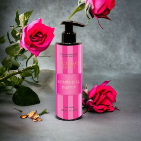 ПАРФУМОВАНИЙ ЛОСЬЙОН ДЛЯ ТІЛА VICTORIA'S SECRET EAU SO SEXY BRAND COLLECTION 200 МЛ