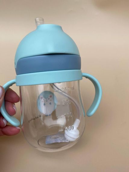 Поїльник непроливайка з трубочкою і грузиком їжачок зеленого кольору 250мл | Зображення 1