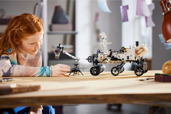 Конструктор LEGO Technic Місія NASA Марсохід «Персеверанс» (42158) | Зображення 2