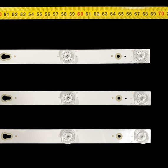 LED підсвітка TV 40" 690mm YHF-4C-LB4008-YH02J/YH08J/HR2/HR3/YH02 40HR330M08A2 TOT-40D2900-3X8-3030C 3шт. | Зображення 3