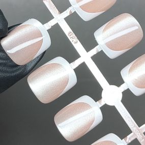 Гелевые типсы для наращивания френч кошачий глаз 150шт (бежевый квадрат)