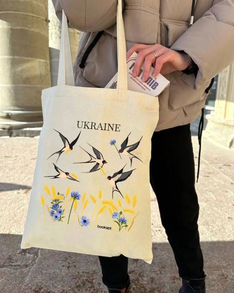 Екошопер на замку BookOpt BK4052 Ukraine (Ластівки) бежевий | Зображення 3
