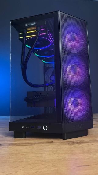 Збірка на замовлення: ігровий ПК NZXT H6 Flow Tower / AMD Ryzen 7 7800X3D (8 (16) ядер по 4,2 - 5,0 ГГц) / 32 ГБ DDR5 / 1000 ГБ SSD M.2 / nVidia GeForce RTX 5070, 12 ГБ GDDR7, 192-bit / 750 Вт | Зображення 3