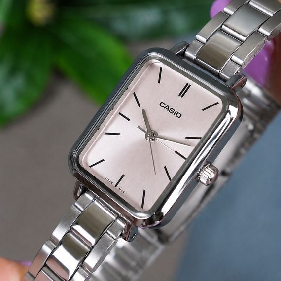 Жіночий годинник Casio LTP-V009D-4E | Зображення 3