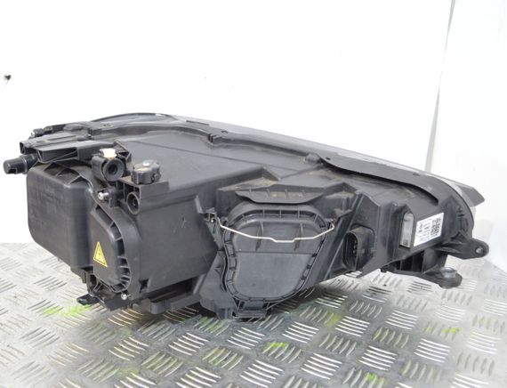 Фара ліва bi-xenon Volkswagen Golf Sportsvan 2014-2017 Фара передня ліва бі-ксенон Фольксваген Гольф Спортсвен 517941031B | Зображення 4