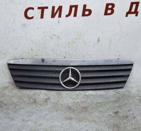 Решітка радіатора Mercedes-Benz A-Class W168 1997-2004 Решітка переднього бампера Мерседес в168 1688801483