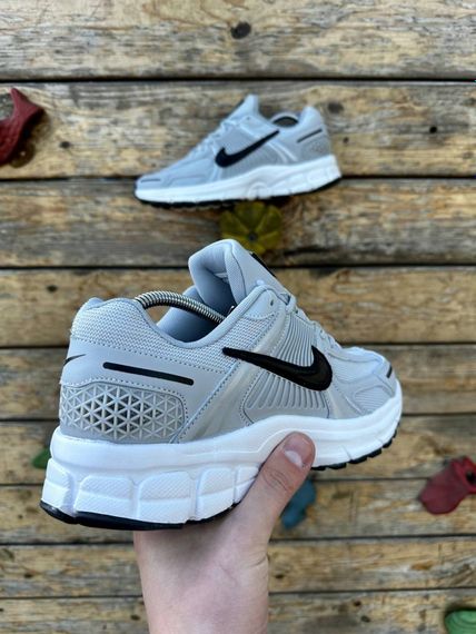 Кросівки Nike ZOOM Vomero 5 (light gray) | Зображення 7