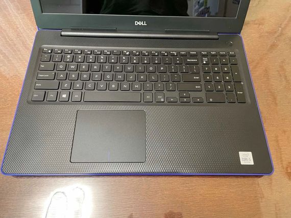 Ноутбук Dell Inspiron 3593 / 15.6" (1920x1080) TN Touch / Intel Core i7-1065G7 (4 (8) ядра по 1.3 - 3.9 GHz) / 8 GB DDR4 / 256 GB SSD / Iris Plus Graphics / WebCam б/в | Зображення 2