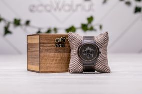 Коробочка для 1 часов с деревянной крышкой и персонализацией