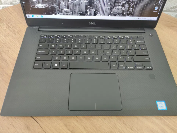 Ноутбук Dell XPS 15 9560/15.6 FHD/IPS/i3 7100H/8Gb/SSD256Gb/Intel HD 630 | Зображення 3