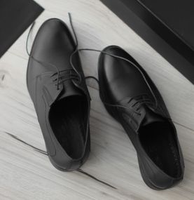 Мужские туфли черного цвета 44 размер