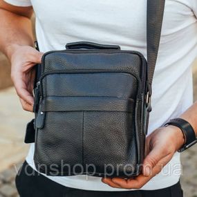 Сумка через плече з натуральної шкіри 22х24х6 / месенджер для активного чоловіка, чорний