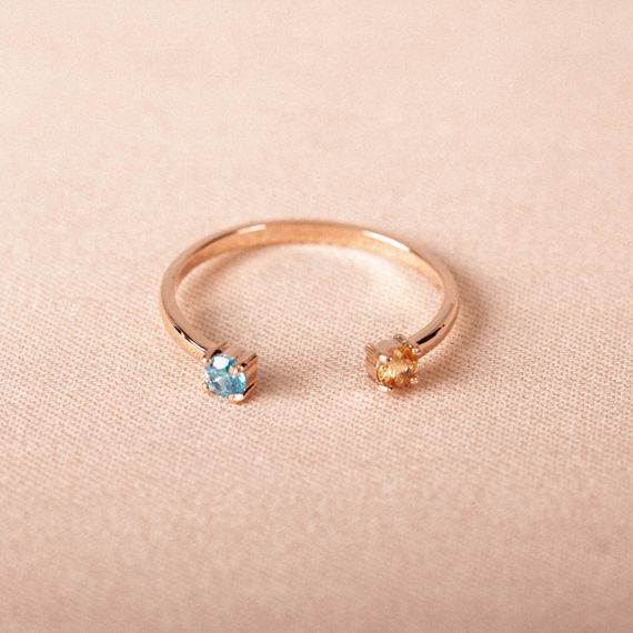 Кольцо из красного золота с желтым и голубым камнем 14.5 | Зображення 6