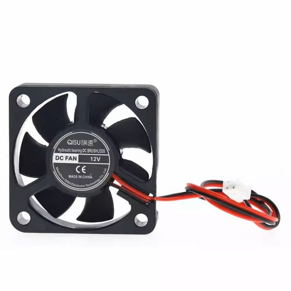 Вентилятор с масляным подшипником 50*50*15мм DC 12V 7000 об.