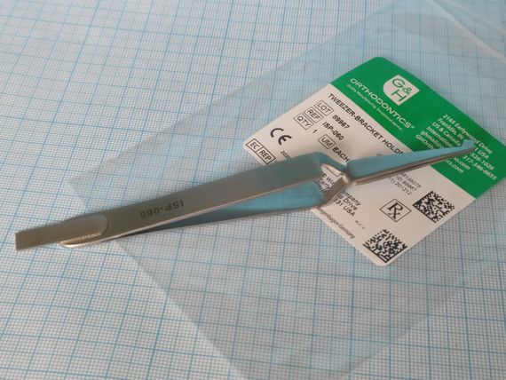 Tweezer-Bracket Holder with Aligner | Зображення 1