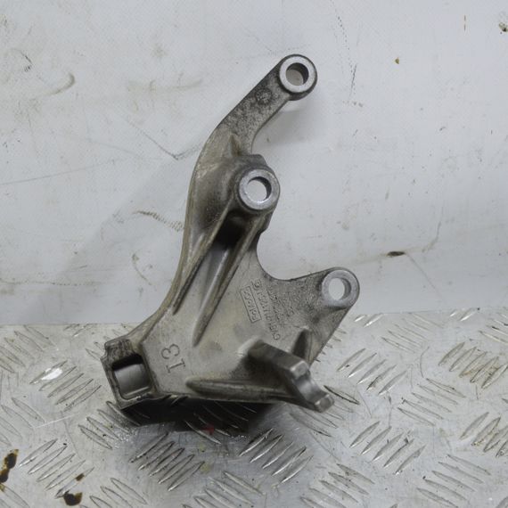 Лапа коробки 1.0 Ecoboost Ford Focus III Fiesta 2012-2020 Кронштейн КПП Форд Фокус 3 Фієста CV617M125UC