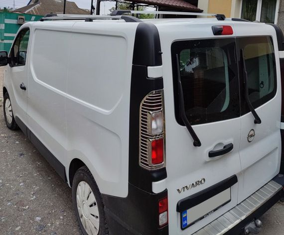 Накладки на стопи (2 шт, пласт) для Nissan NV300 2016-2024 рр | Зображення 4