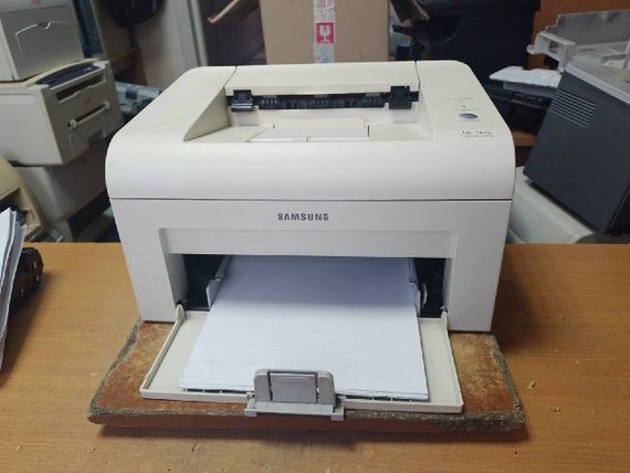 Принтер Samsung ML-1615 / Лазерная монохромная печать / 600x600 dpi / A4 / 16 стр/мин / USB 2.0, LPT б/у | Зображення 3