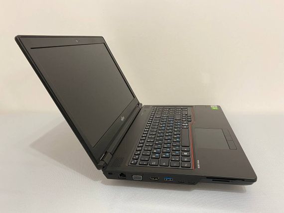 Мобільна робоча станція Fujitsu Celsius H7510 / 15.6" (1920x1080) IPS / Intel Core i7-10850H (6 (12) ядер по 2.7 - 5.1 GHz) / 32 GB DDR4 / 512 GB SSD / nVidia Quadro T1000, 4 GB GDDR6, 128-bit / WebCam / HDMI б/в | Зображення 6