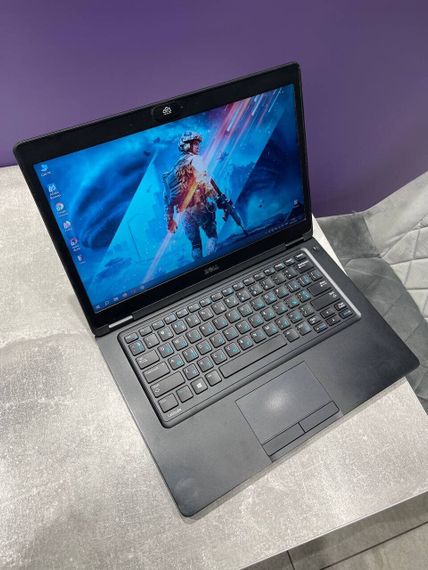 Ультрабук Dell Latitude E5480 / 14" (1366x768) TN / Intel Core i5-6200U (2 (4) ядра по 2.3 - 2.8 GHz) / 16 GB DDR4 / 240 GB SSD / Intel HD Graphics 520 / WebCam б/у | Зображення 3