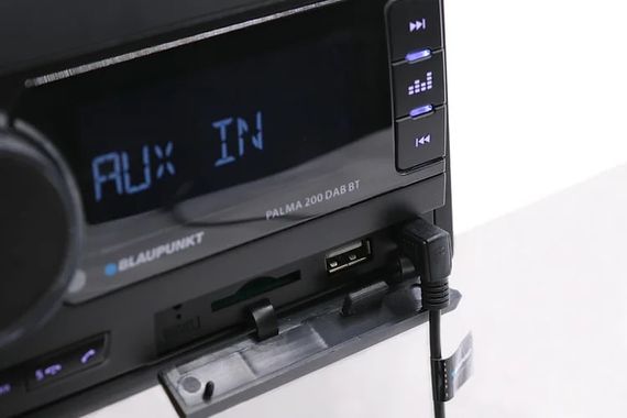 Автомагнитола Blaupunkt Palma 200 BT | Зображення 5