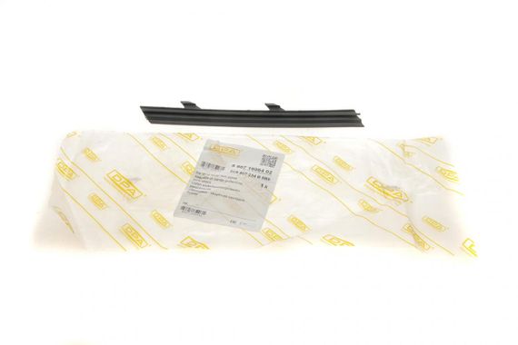 Накладка бампера переднього VW Jetta IV 10-17 R  88071806402 | Зображення 1
