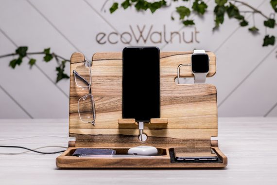 Популярная беспроводная зарядка для iPhone & часов Apple «Dock station iWatch» | Зображення 5