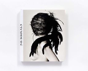 Книги о красоте и моде Stoppers: Photographs from My Life at Vogue. Phyllis Posnick Мода и стиль в фотографии