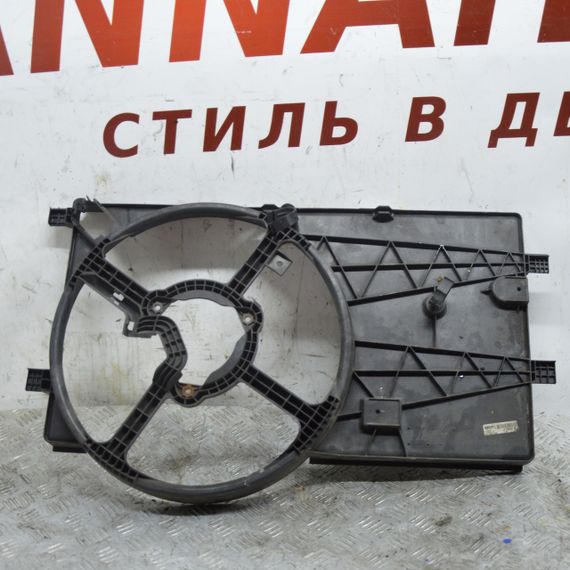 Дифузор вентилятора радіатора 1.3 D MJet Fiat Fiorino III 2007-2025 Корпус вентилятора Фіат 51780703 51780662 | Зображення 1