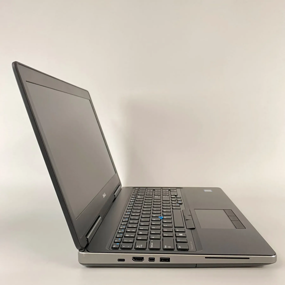 Мобильная рабочая станция Dell Precision 7520 / 15.6" (1920x1080) IPS / Intel Core i7-7700HQ (4 (8) ядра по 2.8 - 3.8 GHz) / 16 GB DDR4 / 256 GB SSD / AMD Radeon Pro WX 4150, 4 GB GDDR5, 128-bit / HDMI б/у + Подарок Мышь / USB | Зображення 3